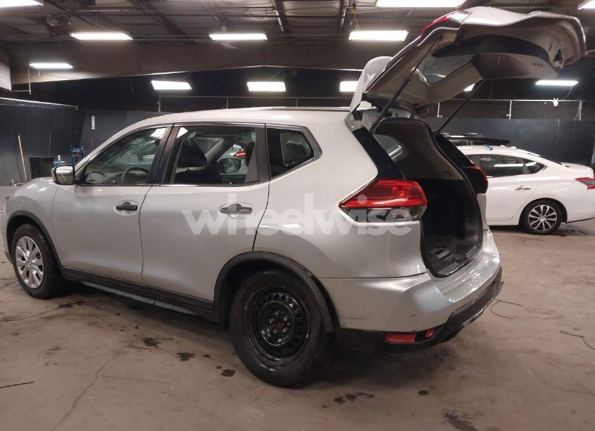 Photo 3 of 2017 Nissan Rogue S (VIN KNMAT2MT8HP541439)