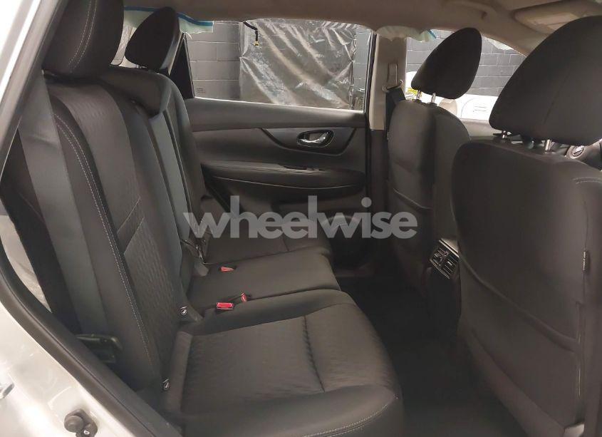 Photo 8 of 2017 Nissan Rogue S (VIN KNMAT2MT8HP541439)