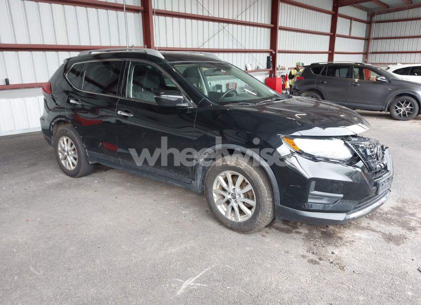 2018 Nissan Rogue SV (VIN KNMAT2MT8JP519057) main photo