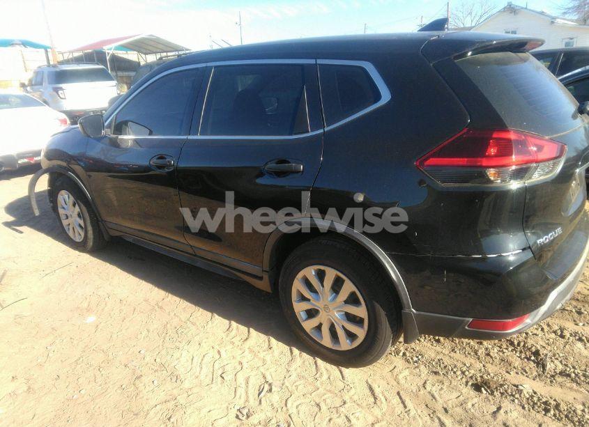 Photo 3 of 2018 Nissan Rogue S (VIN KNMAT2MT8JP567013)