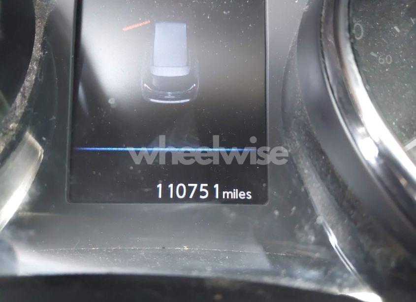 Photo 15 of 2018 Nissan Rogue S (VIN KNMAT2MT8JP615335)