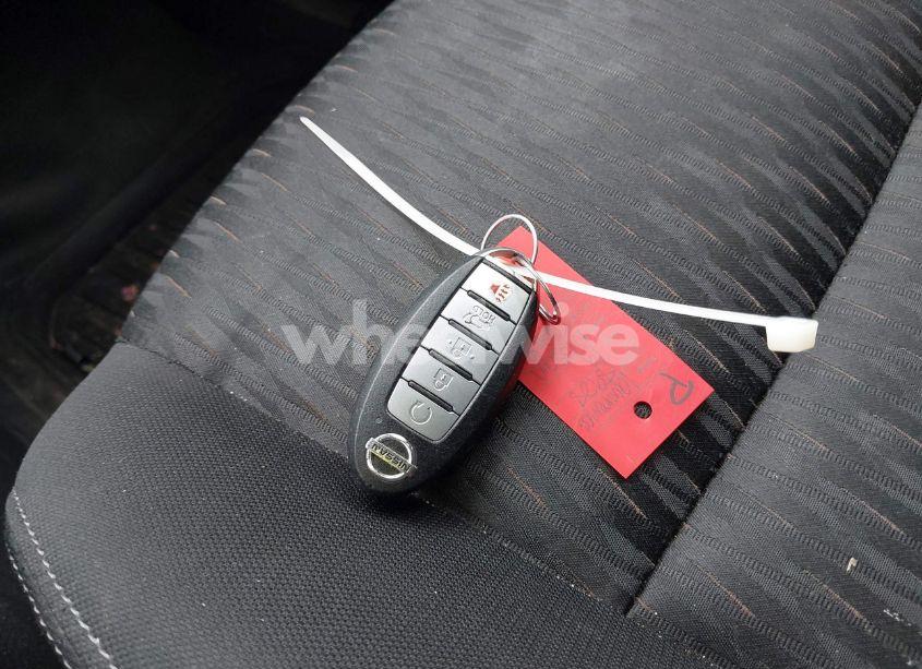 Photo 11 of 2019 Nissan Rogue SV (VIN KNMAT2MT8KP517732)