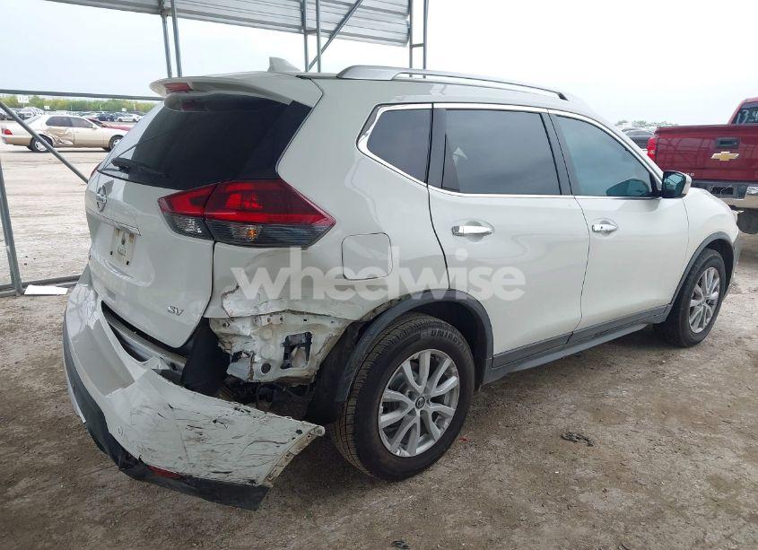 Photo 4 of 2019 Nissan Rogue SV (VIN KNMAT2MT8KP540489)