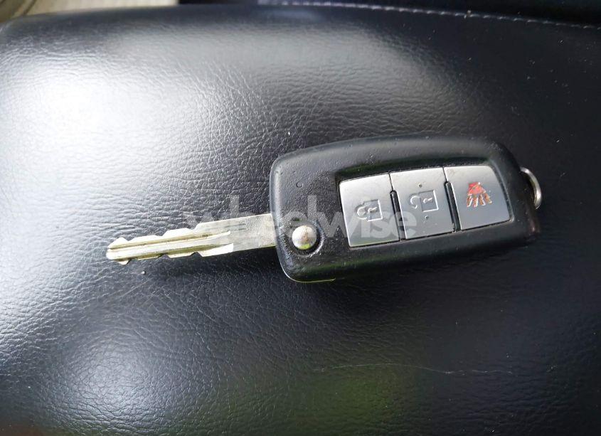 Photo 11 of 2015 Nissan Rogue S (VIN KNMAT2MT9FP502940)