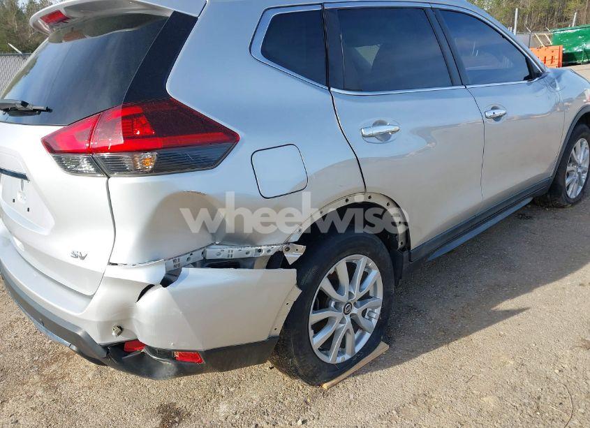 Photo 20 of 2019 Nissan Rogue SV (VIN KNMAT2MT9KP518422)