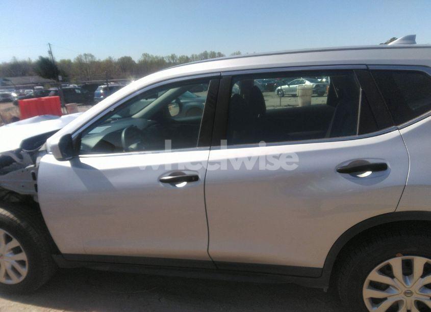 Photo 14 of 2020 Nissan Rogue S FWD (VIN KNMAT2MT9LP529860)