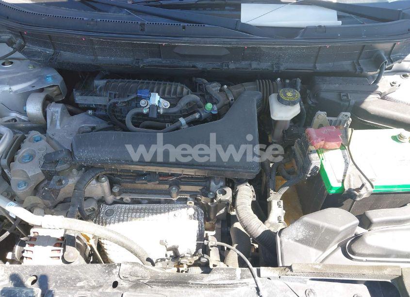 Photo 10 of 2015 Nissan Rogue SV (VIN KNMAT2MTXFP550740)