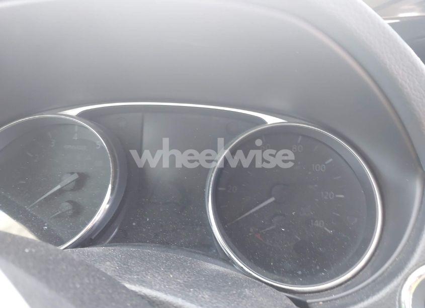 Photo 15 of 2015 Nissan Rogue SV (VIN KNMAT2MTXFP550740)