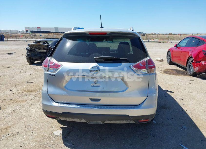Photo 16 of 2015 Nissan Rogue SV (VIN KNMAT2MTXFP550740)