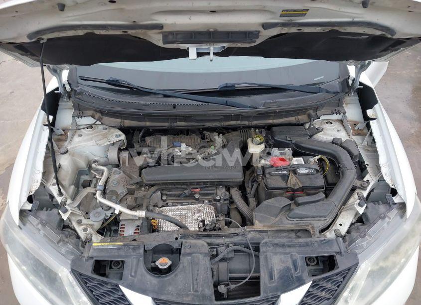 Photo 10 of 2015 Nissan Rogue SV (VIN KNMAT2MTXFP553136)