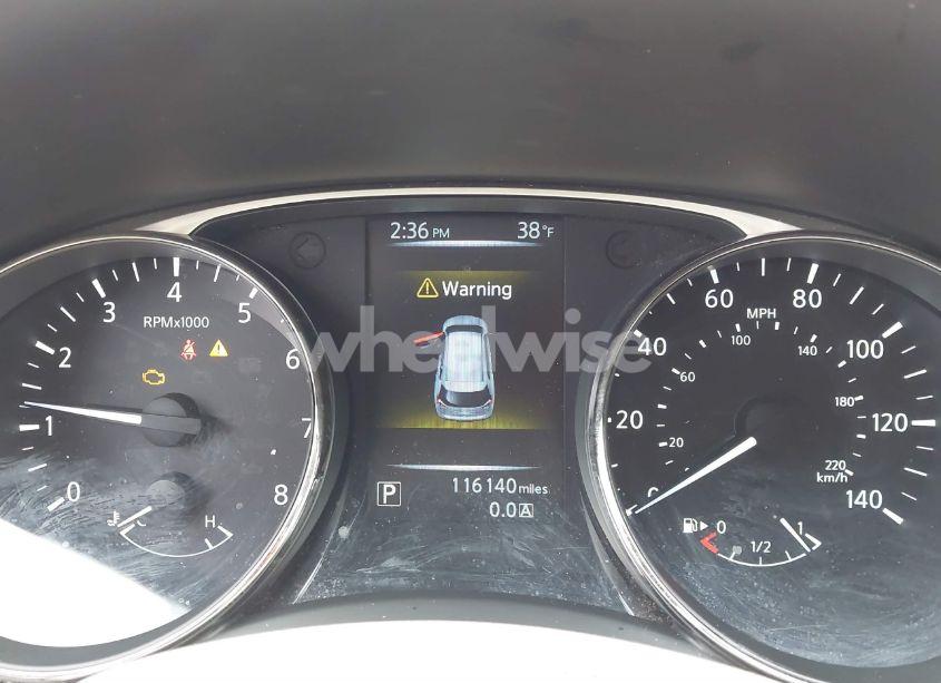 Photo 16 of 2015 Nissan Rogue SV (VIN KNMAT2MTXFP553136)