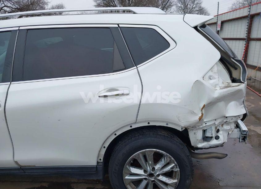 Photo 18 of 2015 Nissan Rogue SV (VIN KNMAT2MTXFP553136)