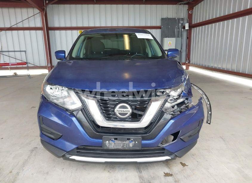 Photo 12 of 2018 Nissan Rogue S (VIN KNMAT2MTXJP593032)