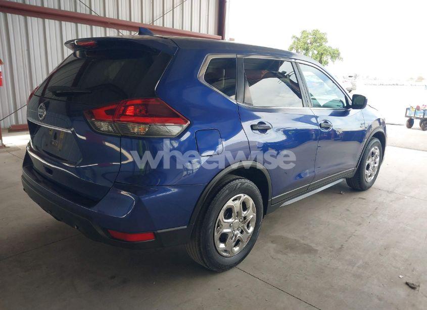 Photo 4 of 2018 Nissan Rogue S (VIN KNMAT2MTXJP593032)