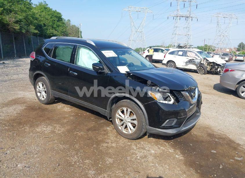 2015 Nissan Rogue SV (VIN KNMAT2MV0FP547895) main photo