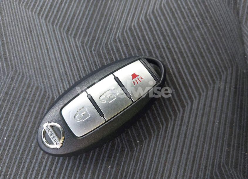 Photo 11 of 2015 Nissan Rogue SV (VIN KNMAT2MV0FP547895)