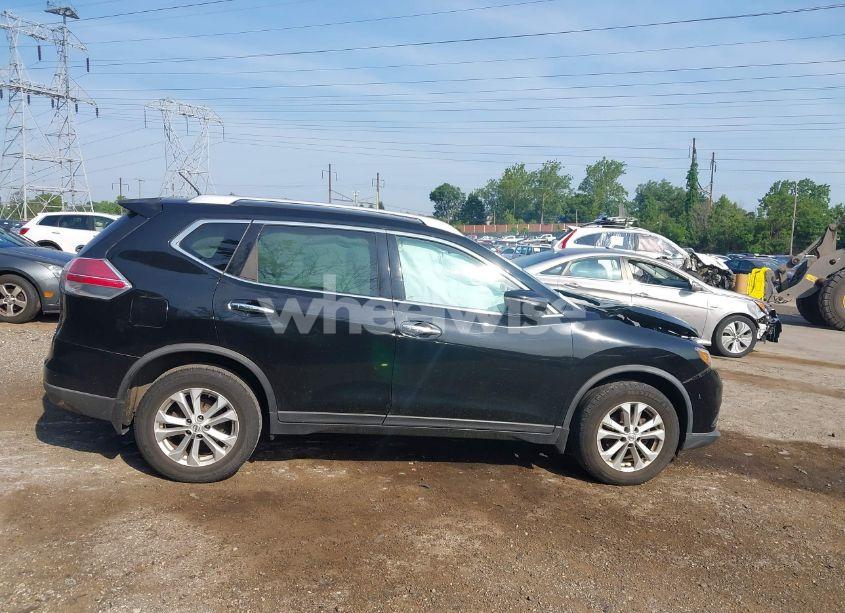 Photo 13 of 2015 Nissan Rogue SV (VIN KNMAT2MV0FP547895)