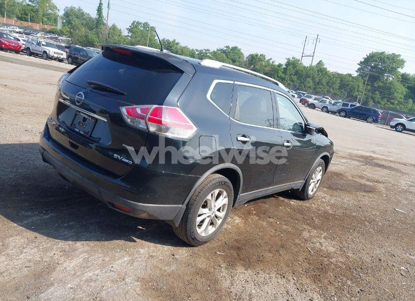 Photo 4 of 2015 Nissan Rogue SV (VIN KNMAT2MV0FP547895)