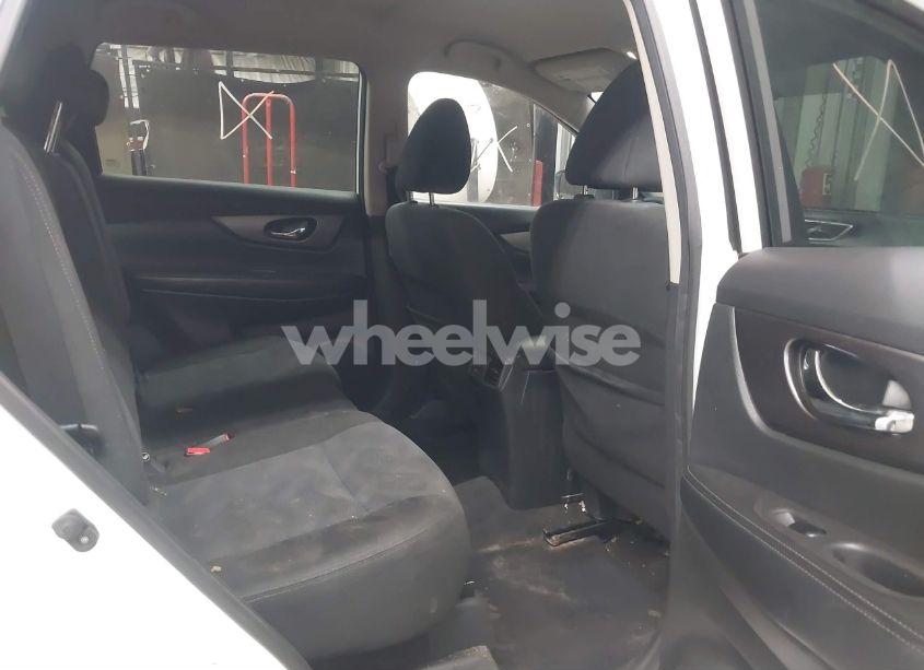 Photo 8 of 2016 Nissan Rogue SV (VIN KNMAT2MV0GP601648)