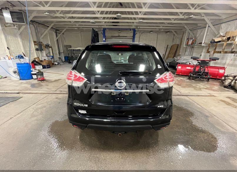 Photo 13 of 2016 Nissan Rogue S (VIN KNMAT2MV0GP622418)