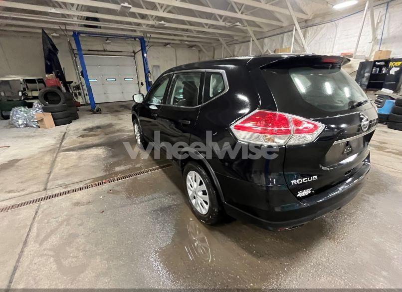 Photo 3 of 2016 Nissan Rogue S (VIN KNMAT2MV0GP622418)