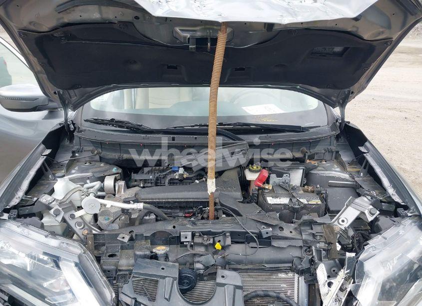 Photo 10 of 2017 Nissan Rogue S (VIN KNMAT2MV0HP513605)