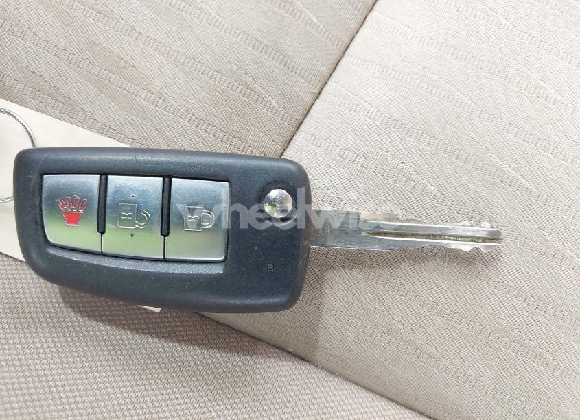 Photo 11 of 2017 Nissan Rogue S (VIN KNMAT2MV0HP513605)