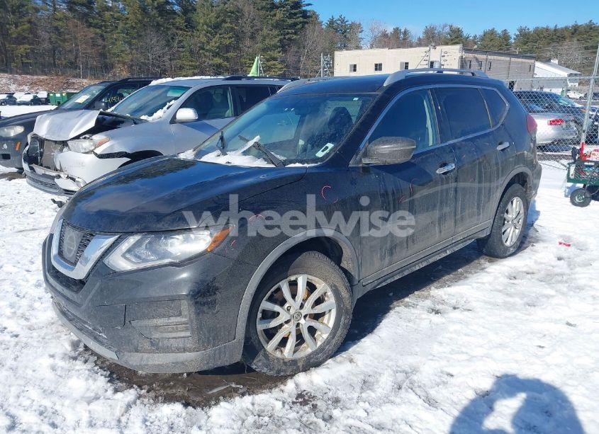 Photo 2 of 2017 Nissan Rogue SV (VIN KNMAT2MV0HP608665)