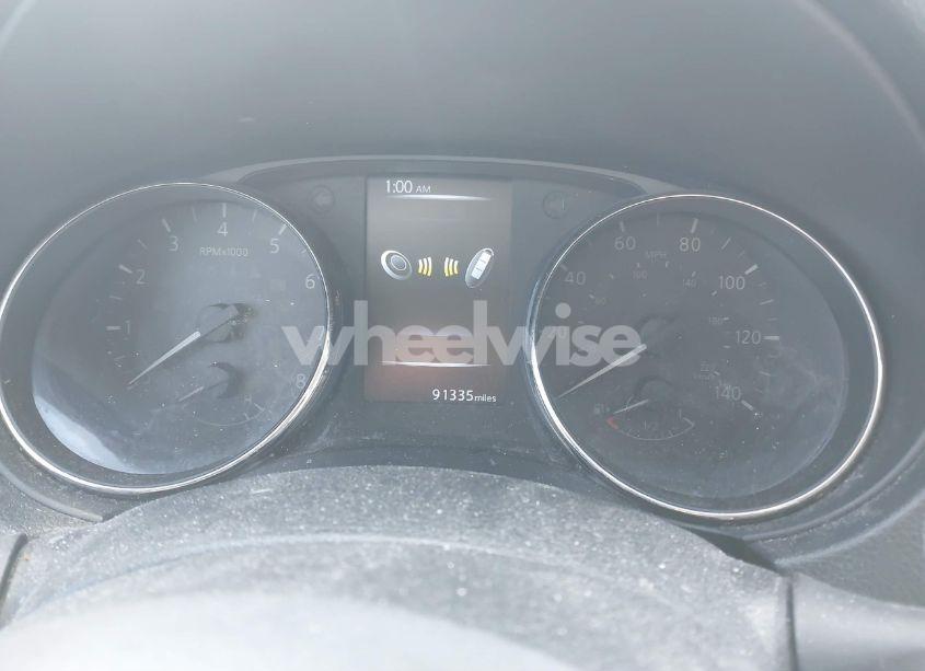 Photo 7 of 2017 Nissan Rogue SV (VIN KNMAT2MV0HP608665)