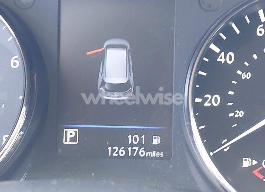 Photo 15 of 2018 Nissan Rogue S (VIN KNMAT2MV0JP508605)