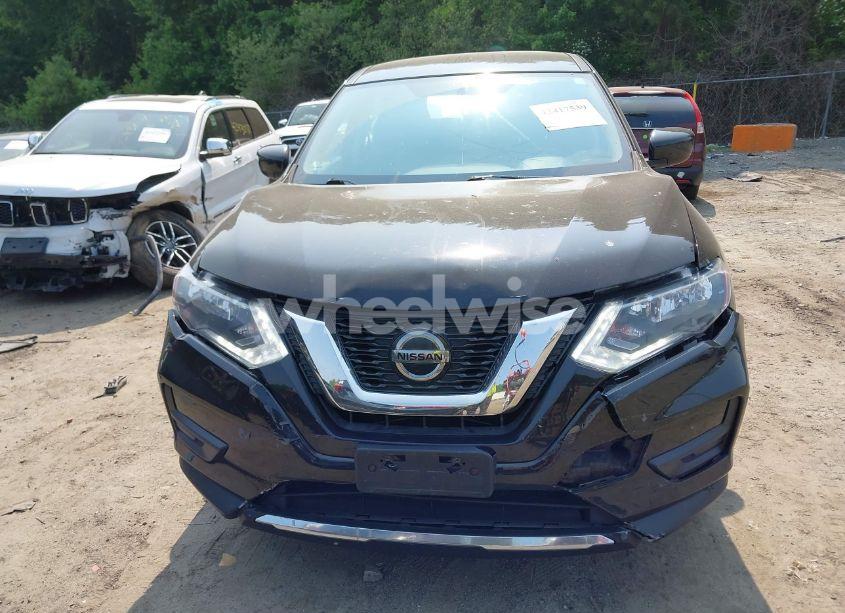 Photo 12 of 2018 Nissan Rogue S (VIN KNMAT2MV0JP545265)