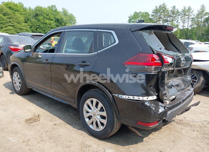 Photo 3 of 2018 Nissan Rogue S (VIN KNMAT2MV0JP545265)