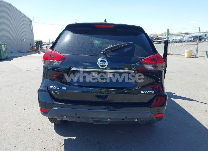 Photo 15 of 2019 Nissan Rogue SV (VIN KNMAT2MV0KP519203)