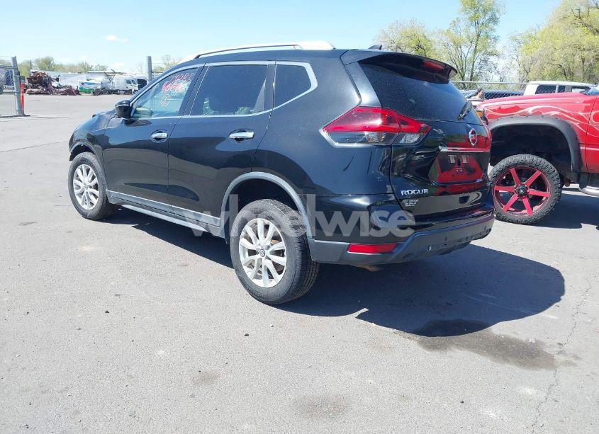 Photo 3 of 2019 Nissan Rogue SV (VIN KNMAT2MV0KP519203)