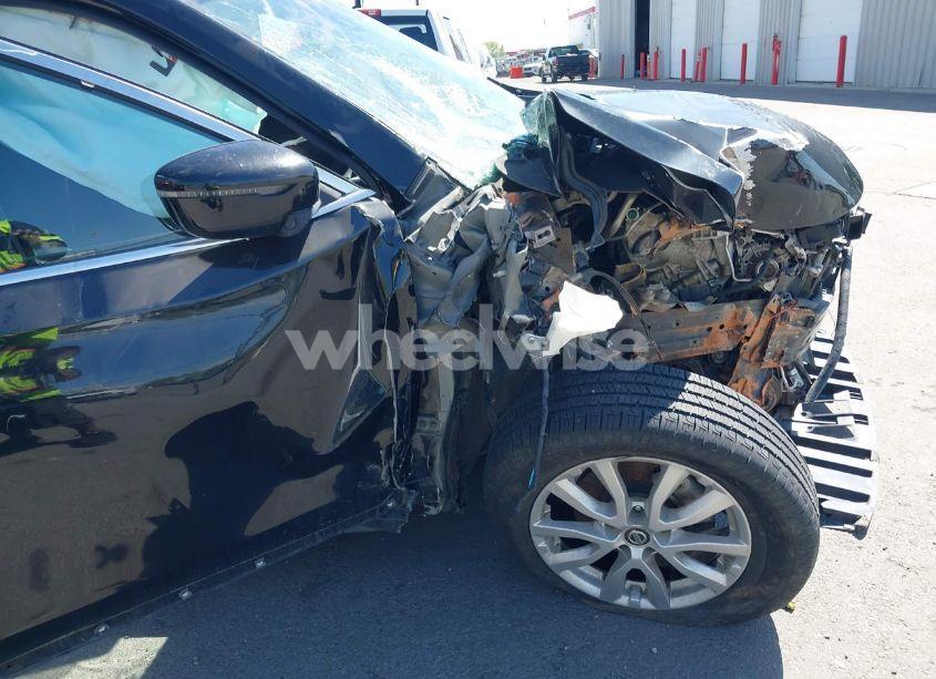 Photo 6 of 2019 Nissan Rogue SV (VIN KNMAT2MV0KP519203)