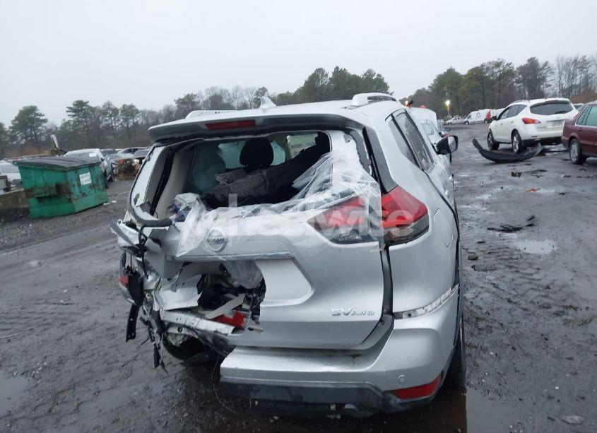 Photo 15 of 2020 Nissan Rogue SV INTELLIGENT AWD (VIN KNMAT2MV0LP531949)