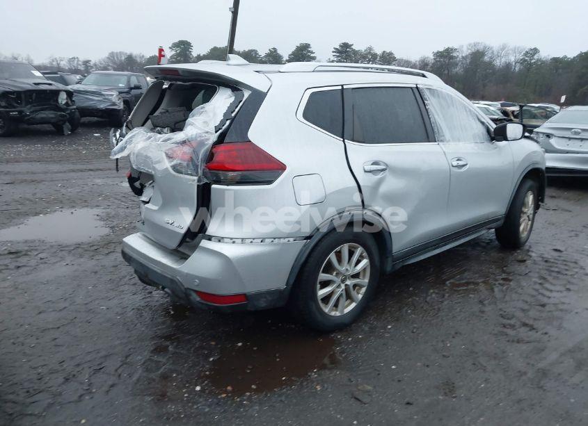 Photo 4 of 2020 Nissan Rogue SV INTELLIGENT AWD (VIN KNMAT2MV0LP531949)