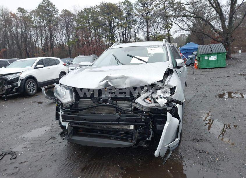 Photo 6 of 2020 Nissan Rogue SV INTELLIGENT AWD (VIN KNMAT2MV0LP531949)