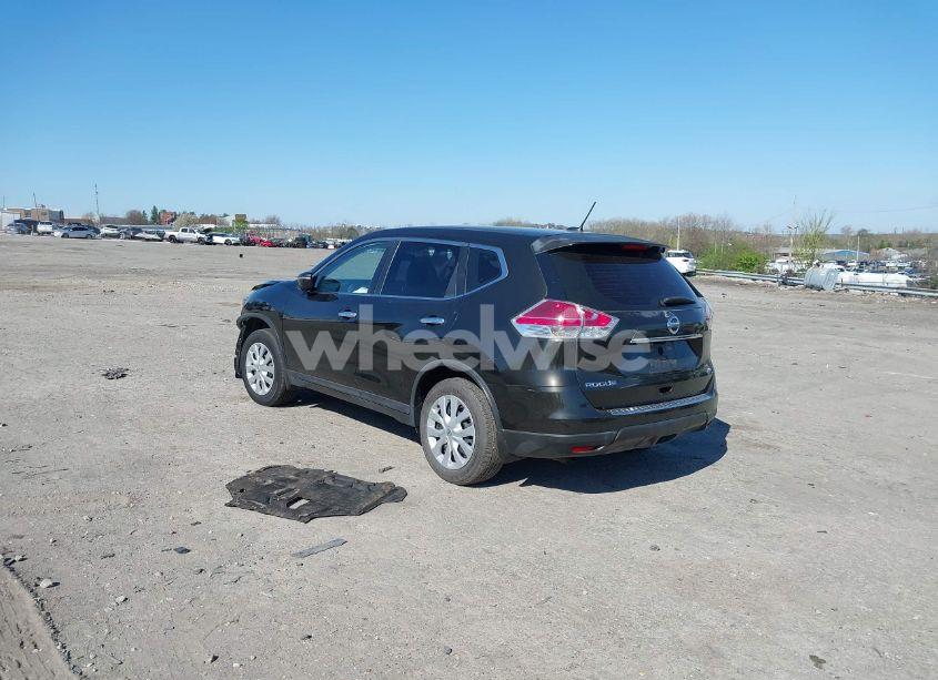 Photo 3 of 2015 Nissan Rogue S (VIN KNMAT2MV1FP541779)