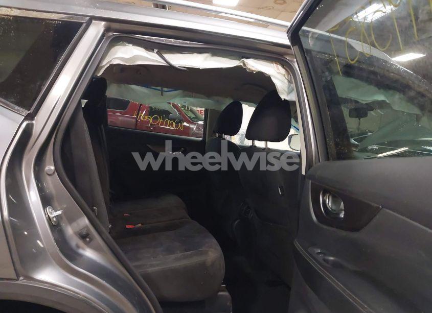 Photo 8 of 2015 Nissan Rogue SV (VIN KNMAT2MV1FP544634)