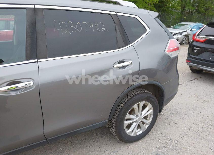 Photo 18 of 2016 Nissan Rogue SV (VIN KNMAT2MV1GP650048)