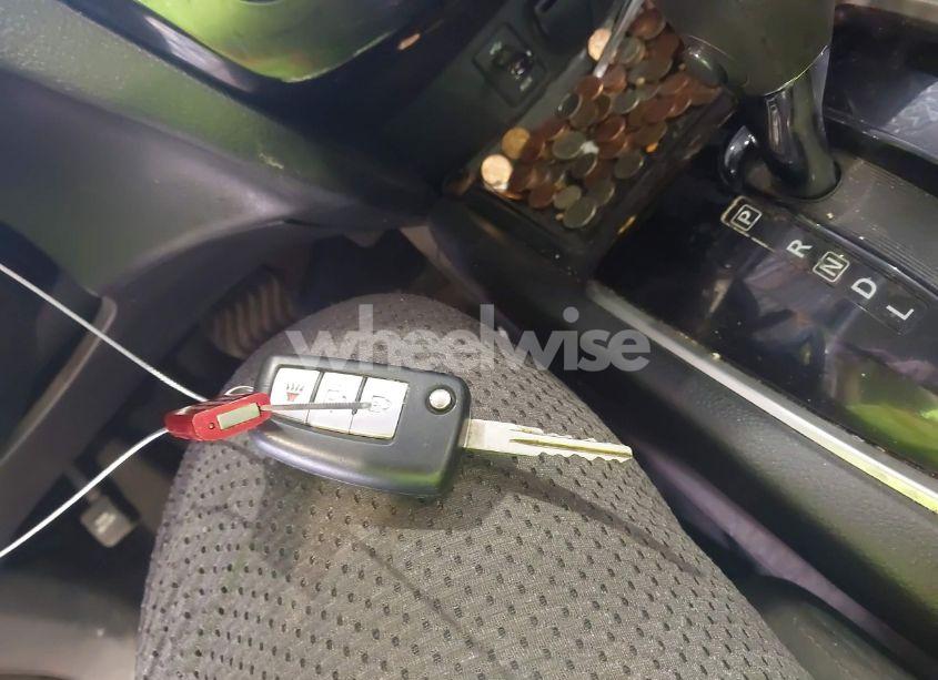 Photo 11 of 2016 Nissan Rogue S (VIN KNMAT2MV1GP716355)