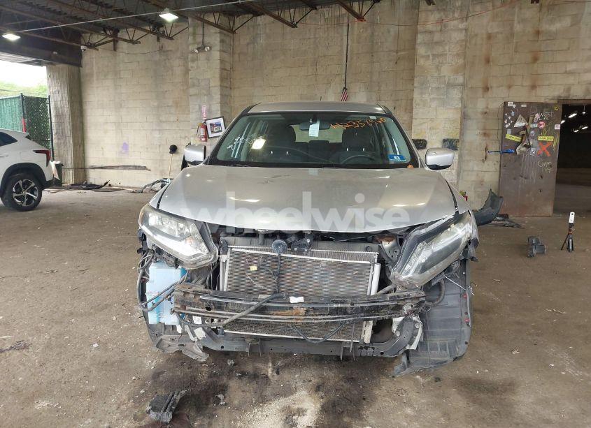 Photo 13 of 2016 Nissan Rogue S (VIN KNMAT2MV1GP716355)