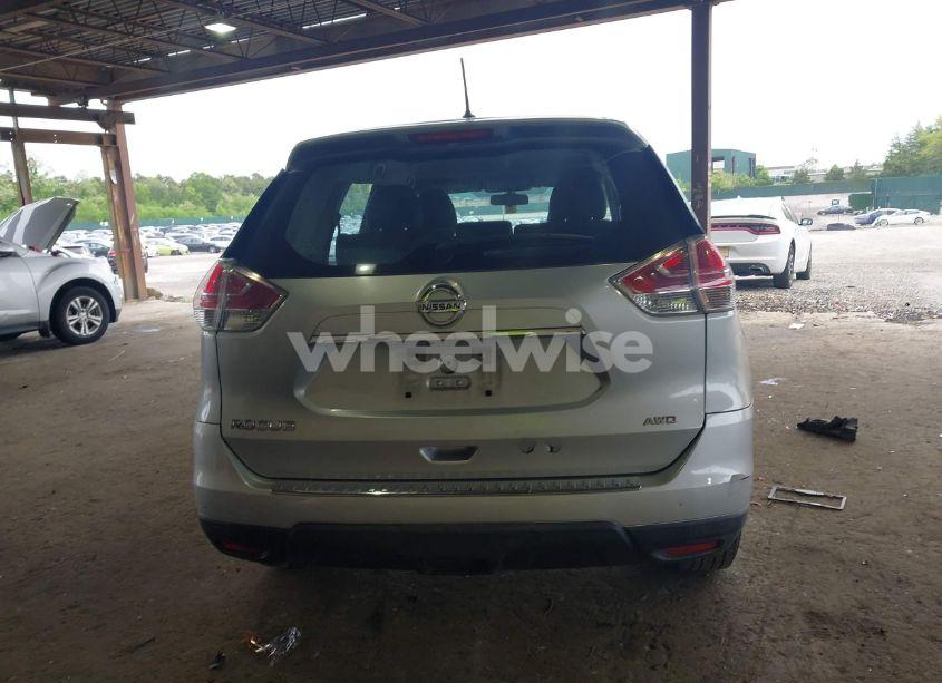 Photo 17 of 2016 Nissan Rogue S (VIN KNMAT2MV1GP716355)