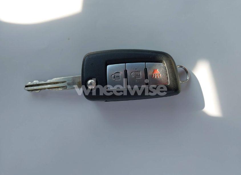 Photo 11 of 2017 Nissan Rogue S (VIN KNMAT2MV1HP527951)