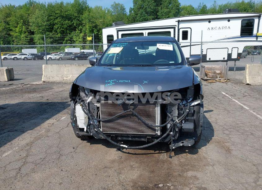 Photo 12 of 2017 Nissan Rogue S (VIN KNMAT2MV1HP527951)