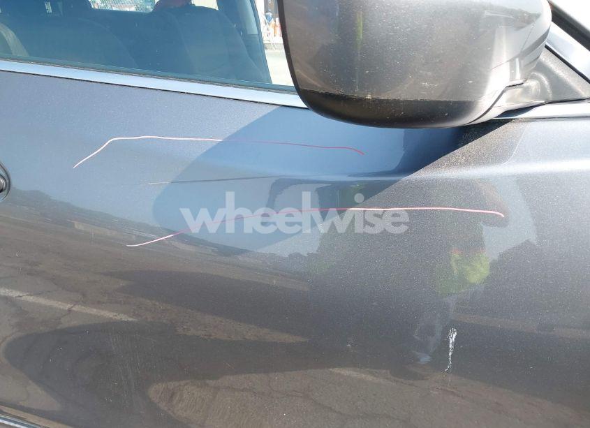 Photo 21 of 2017 Nissan Rogue S (VIN KNMAT2MV1HP527951)