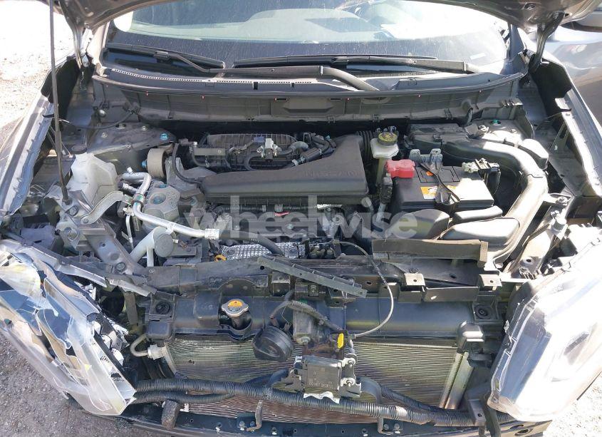 Photo 10 of 2019 Nissan Rogue SV (VIN KNMAT2MV1KP559712)