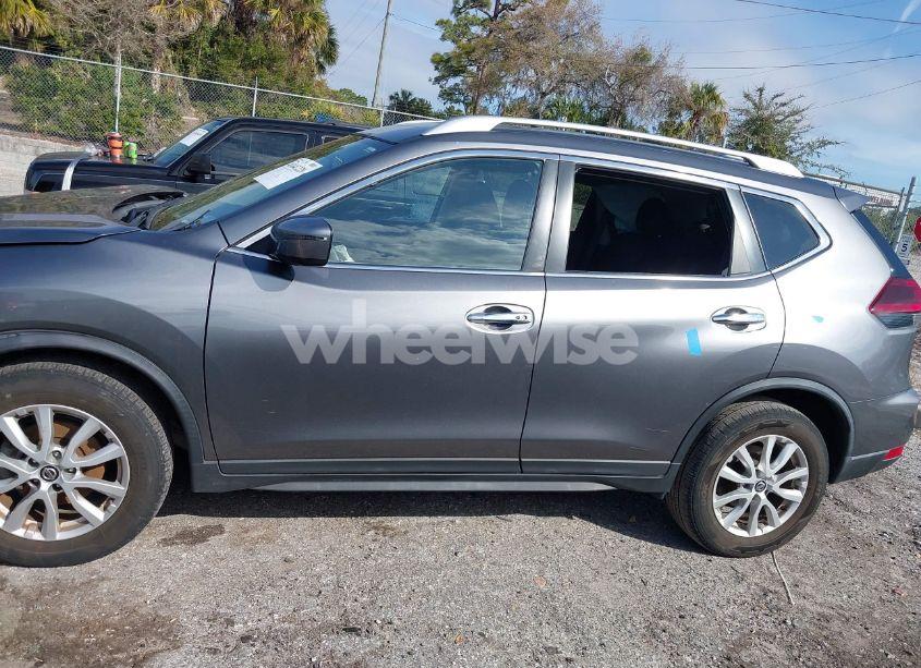 Photo 14 of 2019 Nissan Rogue SV (VIN KNMAT2MV1KP559712)