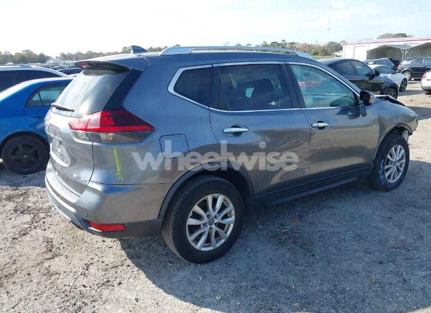 Photo 4 of 2019 Nissan Rogue SV (VIN KNMAT2MV1KP559712)